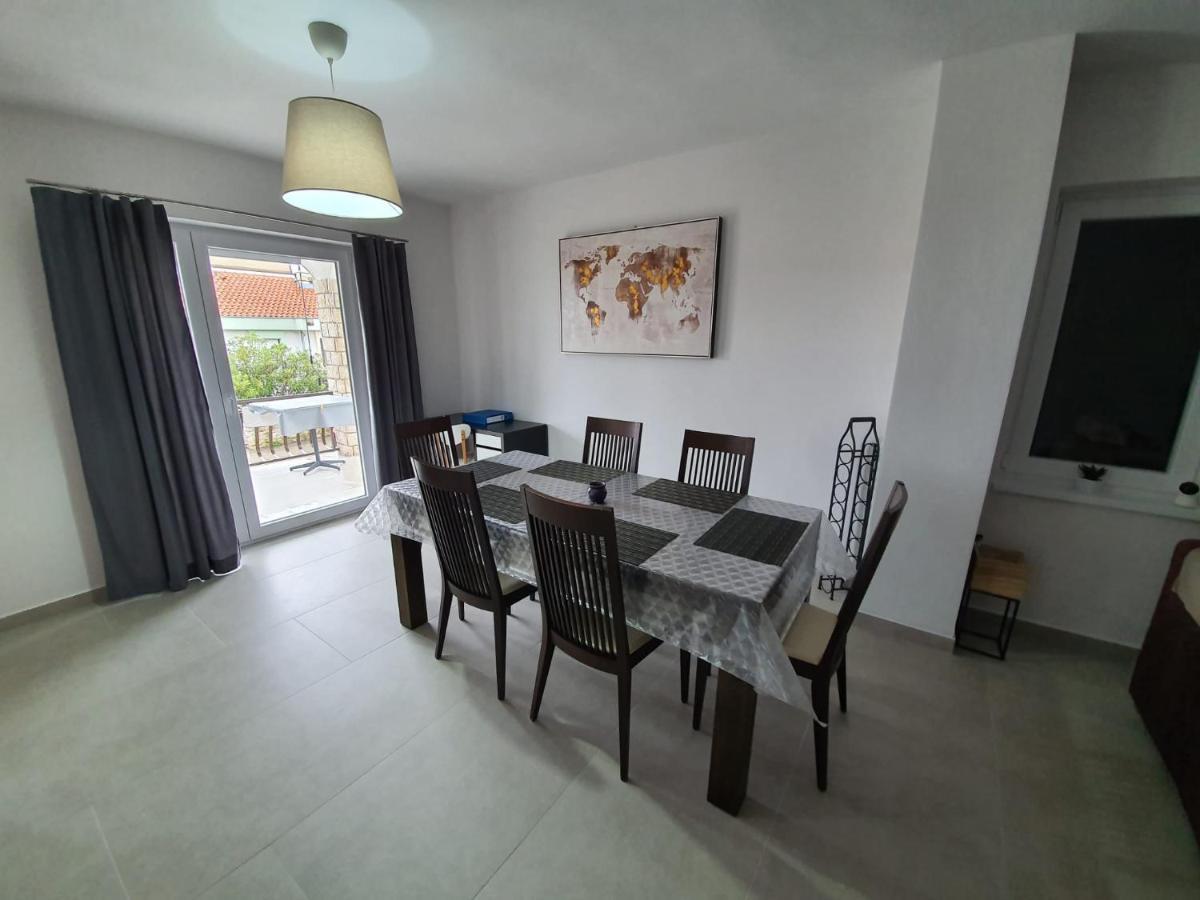 Vila Beleca Krk - Apartments Rest & Sea Кърк Екстериор снимка