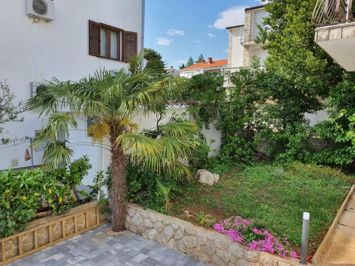 Vila Beleca Krk - Apartments Rest & Sea Кърк Екстериор снимка